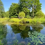 Kursi Summer Manor Laasme