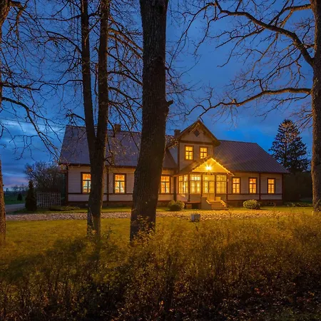 Kursi Summer Manor 3*